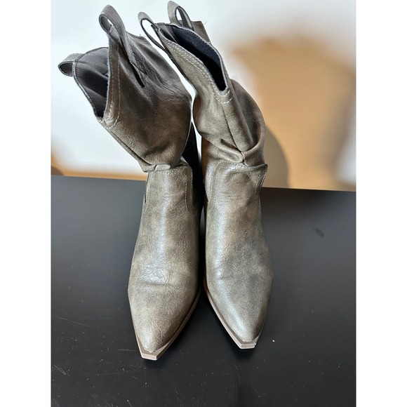 Womens Western Style Slouch Booties Taupe Pointed Toe Block Heel Ankle Boots 9,5 - Picture 2 of 5